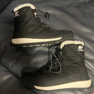 SOREL ALL-WEATHER LACE-UP BOOTS
WHITNEY